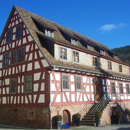 Roter Loewe Bed & Breakfast Heiligkreuzsteinach Екстериор снимка