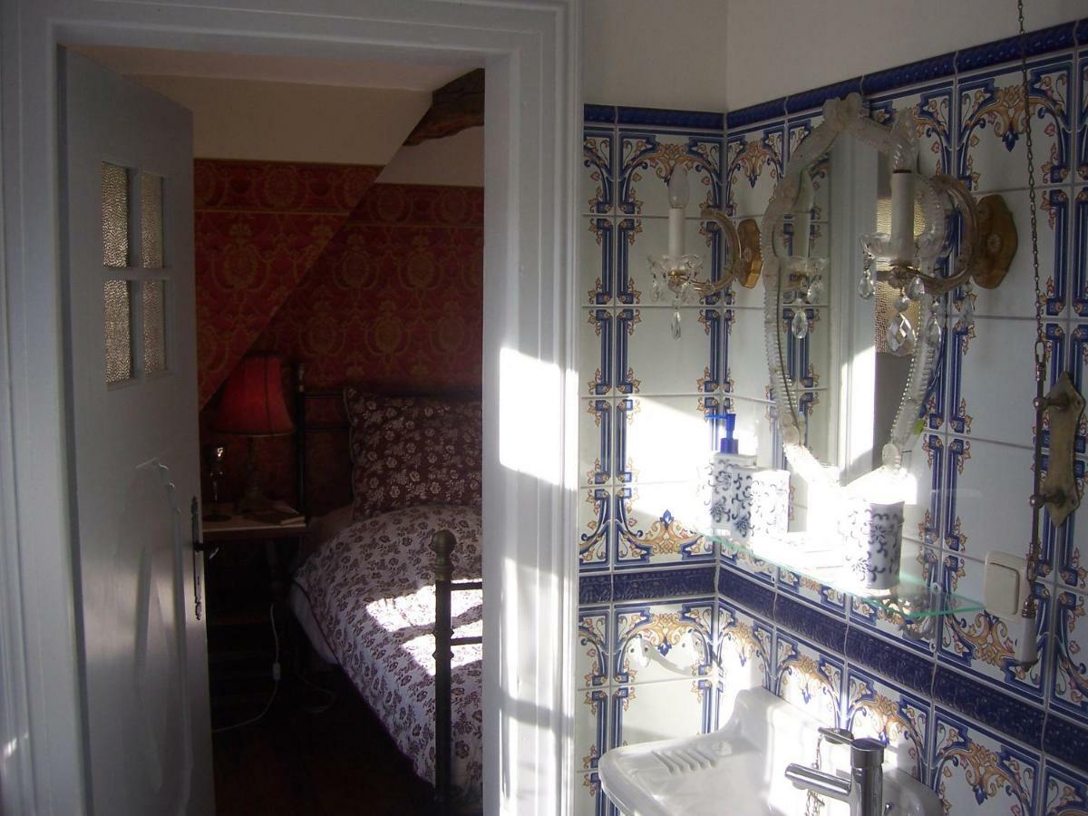 Roter Loewe Bed & Breakfast Heiligkreuzsteinach Екстериор снимка