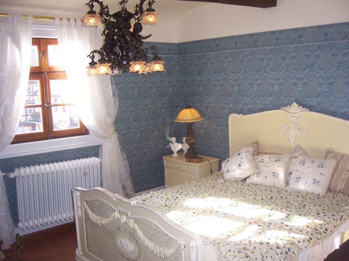 Roter Loewe Bed & Breakfast Heiligkreuzsteinach Екстериор снимка